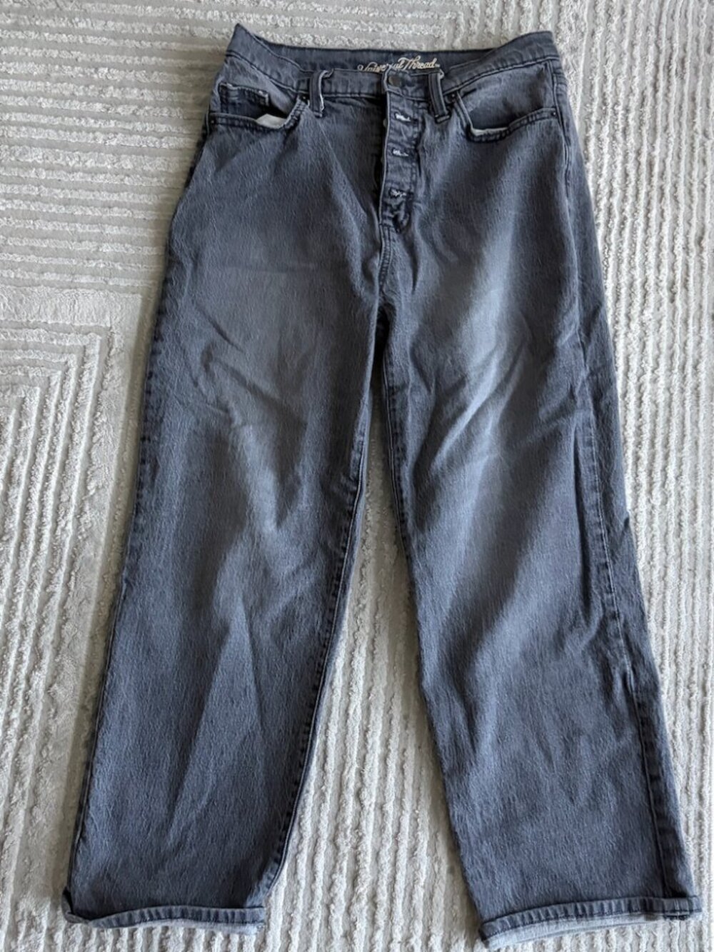 Universal Thread Grey Straight-Leg Jeans (27)